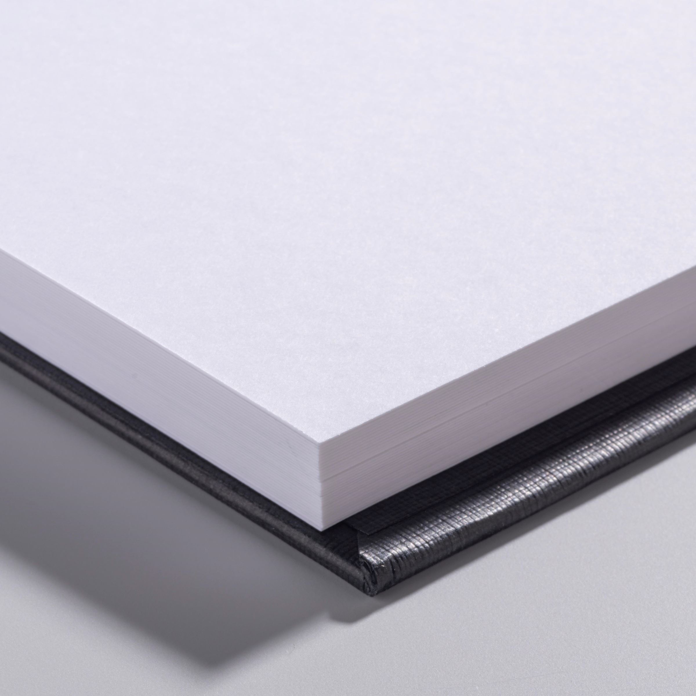 Sketchbook | 42 x 29.7 cm (A3), 250 g, 30 sheets | Amsterdam